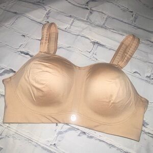 Soma Nude/Tan Seamless Everyday Support Bra